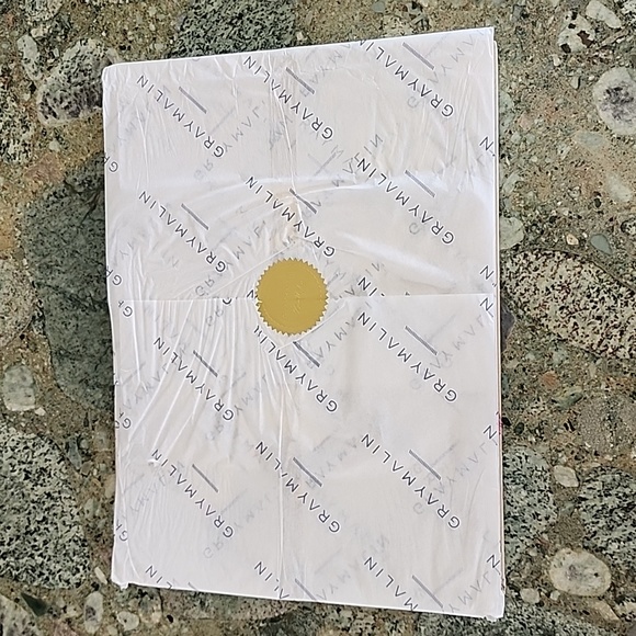 Gray Malin "Beaches" Coffee Table Book - Picture 5 of 8